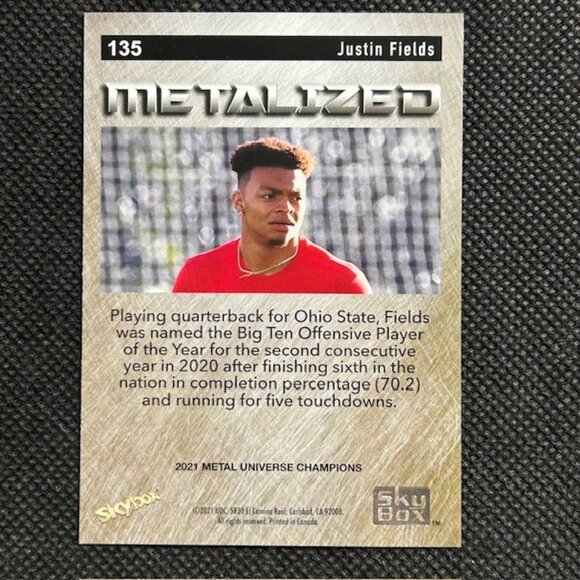 2021 JUSTIN FIELDS  Skybox Metal Universe Champions #135  RC Rookie Metalized - Picture 2 of 2